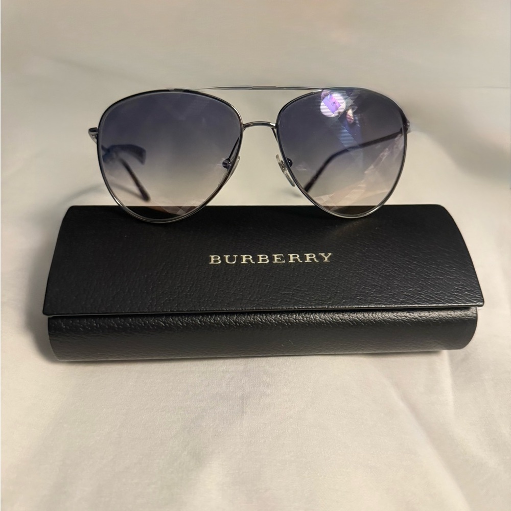 Burberry Silver Aviator Sunglasses with Silver Gradient Blue mirror Lenses